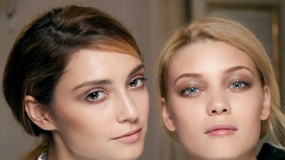 Klasyczna uroda czyli jaka? Odkryj jej najważniejsze cechy i ikony