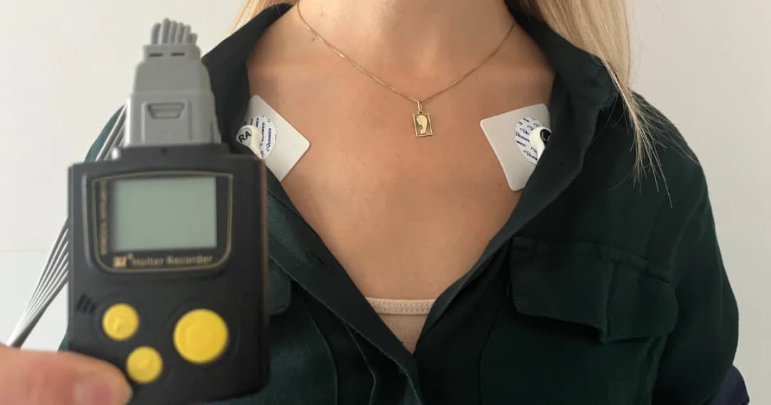 Czy do EKG trzeba zdjąć biżuterię i co jeszcze warto wiedzieć?