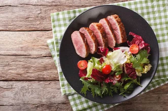 Jak zrobić piersi z kaczki - prosty przepis na wyjątkowy smak